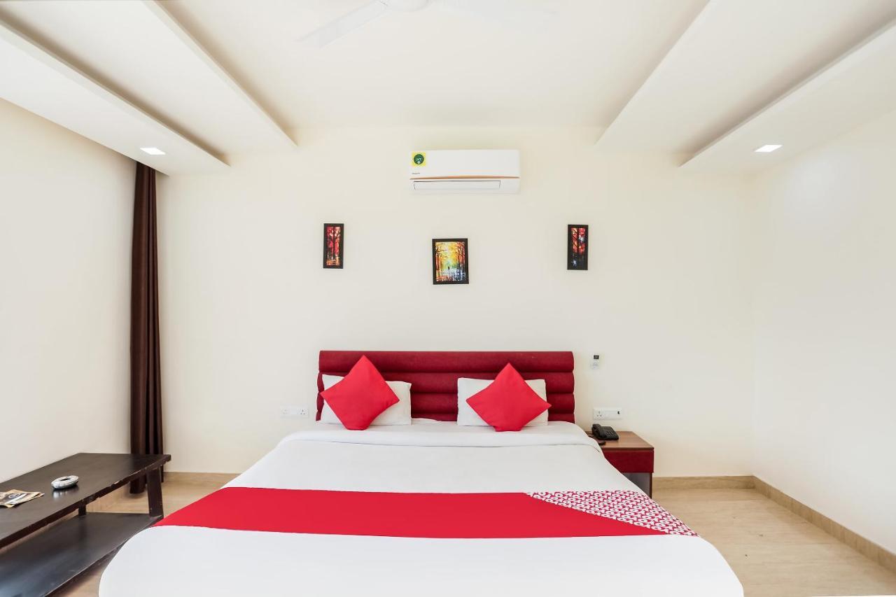 Oyo 65118 Hotel Vatika Gurgaon Exterior foto